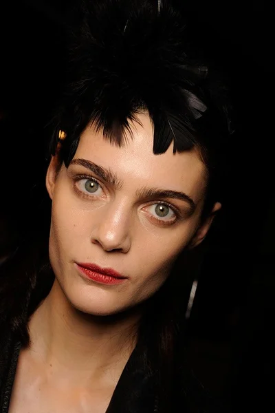 Look 7